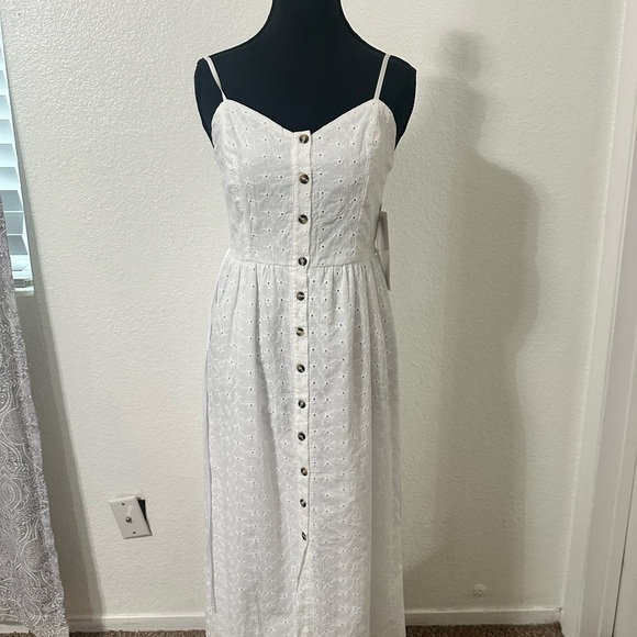 Honey and Rosie White Eyelet Maxi Dress - Picture 1 of 5